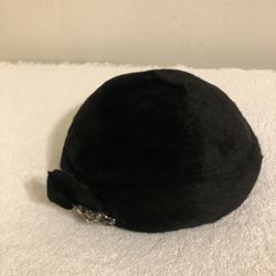 Vintage Women’s Faux Fur Black Hat With Pull Down Net