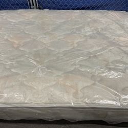 The Queen Pillow Top Mattress. 200 Must Go This Week.   I Can Also Deliver.