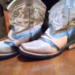 Boys Boots