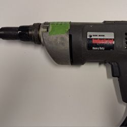 Black & Decker Heavy Duty  Screw Gun