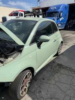 Fiat 2014 parting out