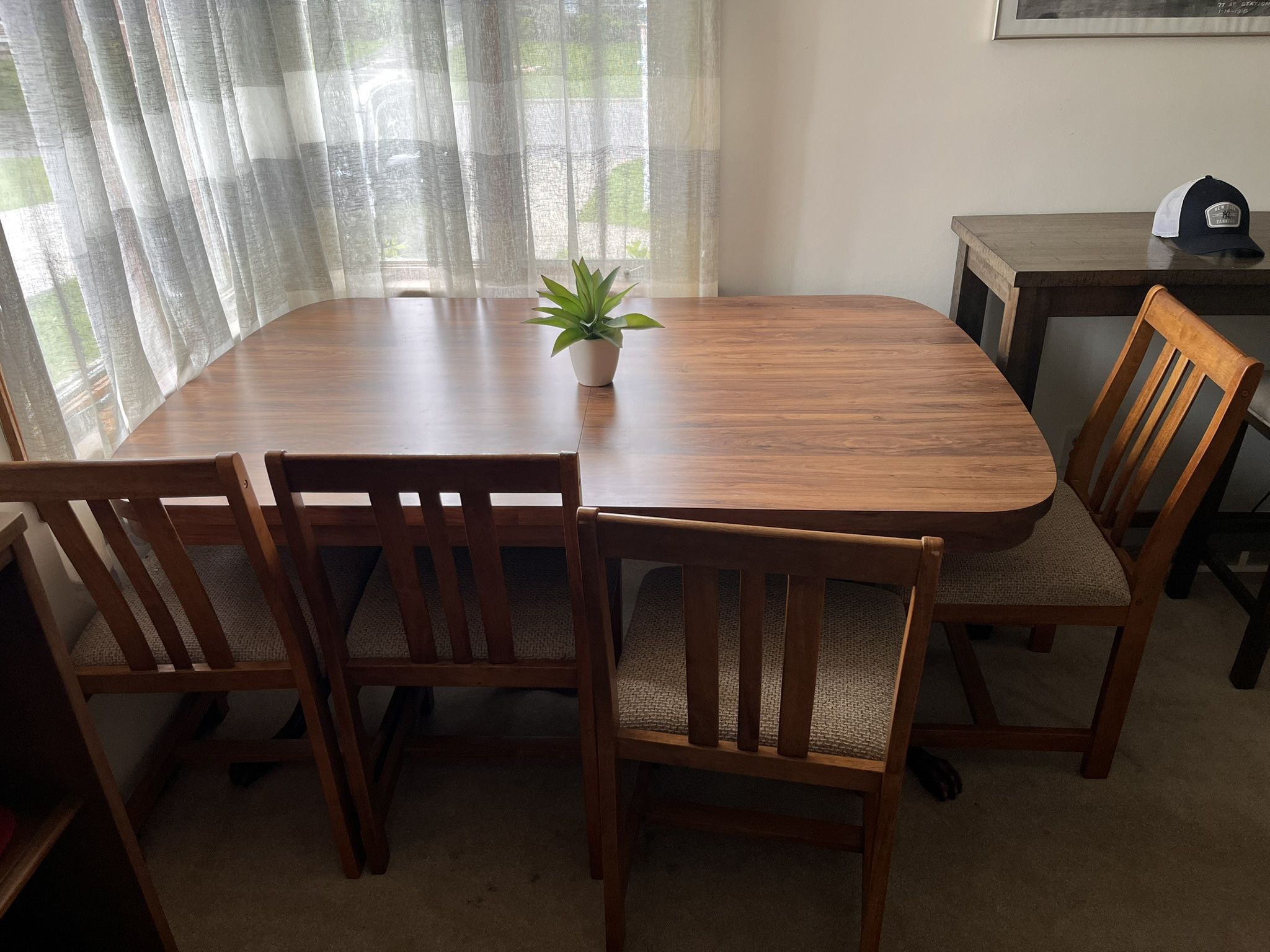 Free Furniture.