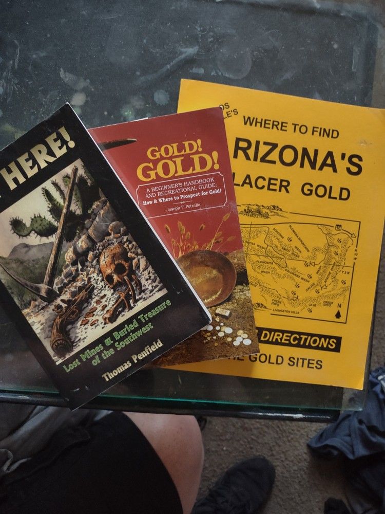 Gold/Treasure Hunting Books Some with maps