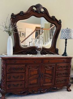 Wood Buffet & Mirror