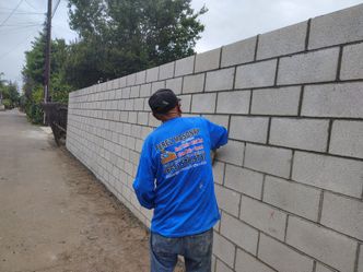 Excelentes bardas de bloque block wall