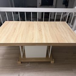EXPANDABLE WOODEN TABLE SEATS 6-10 PEOPLE