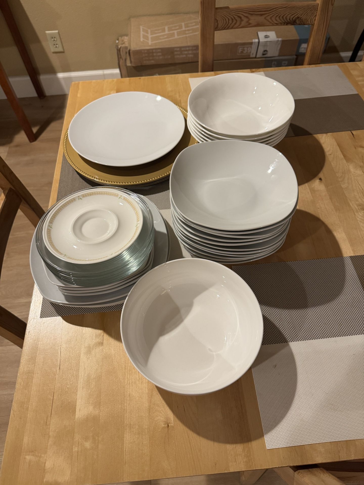 Dinnerware