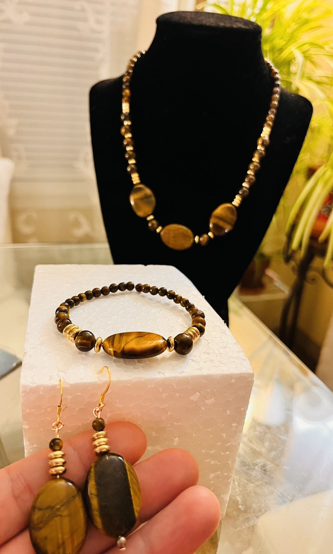 Tiger ๐
Eye ๐๏ธ Necklace,Bracelet, Earring Set