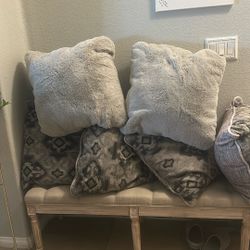 Sofa Pillows 