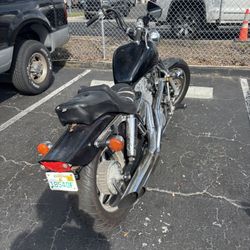 Honda  Shadow 