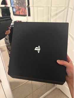 PS4 PRO- 140$