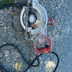 Milwaukee Worm Drive Saw