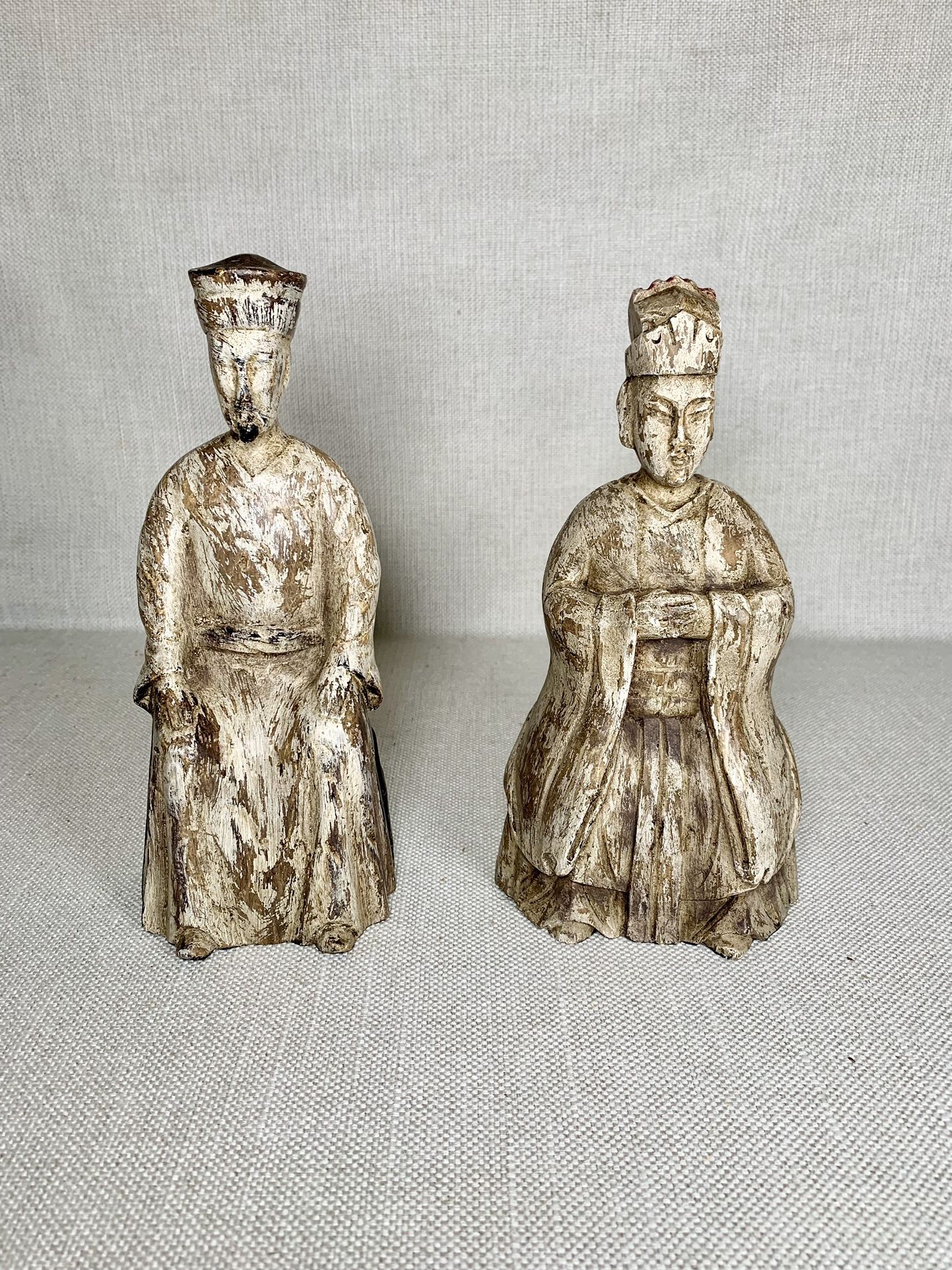 Hand Carved Statues Figurines Of Ancient Chinese Emperor & Empress In Antique White Finish.