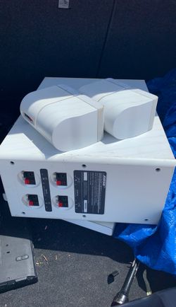 Lot of Bose Speakers