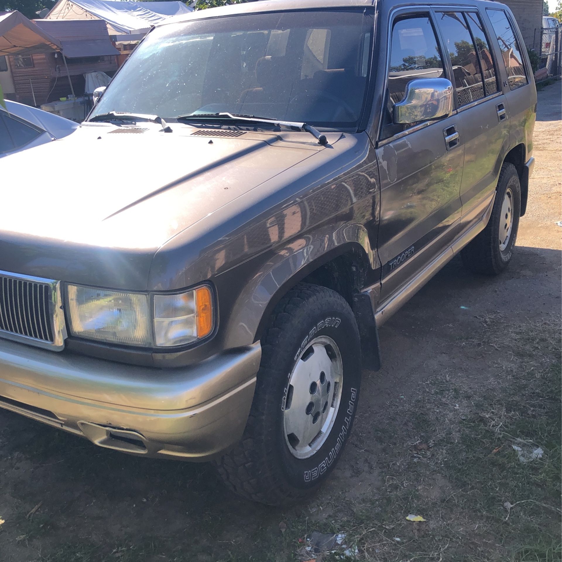 1992 Isuzu Trooper