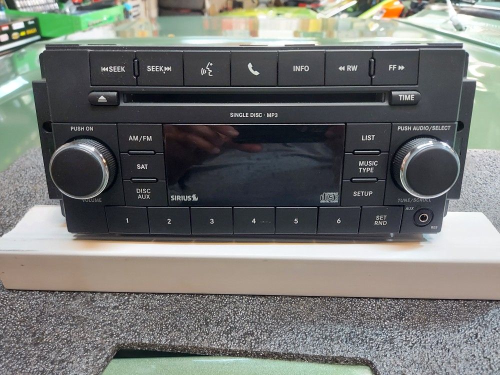 Chrysler Uconnect Radio