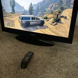 32 Inch Samsung TV