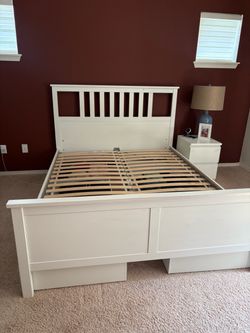 IKEA QUEEN BED Hemnes