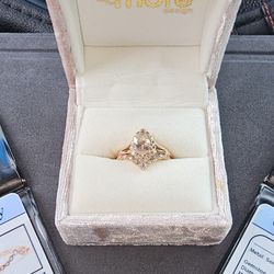  Vintage Luna Halo Engagement Ring Bridal Set