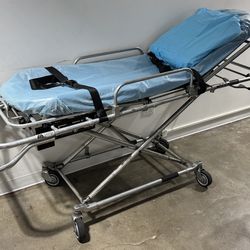 Inferno ambulance gurney