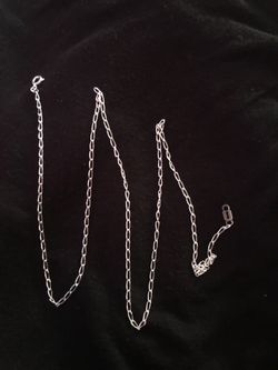 Cadena de plata