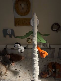 Safari theme baby mobile