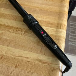 Curling Iron
