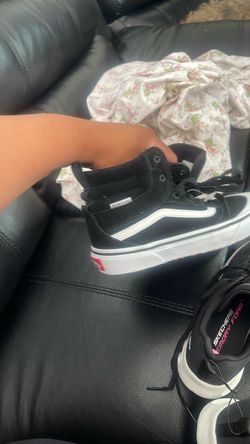 New Skechers and vans size 2.5 kids sketchers size 51/2