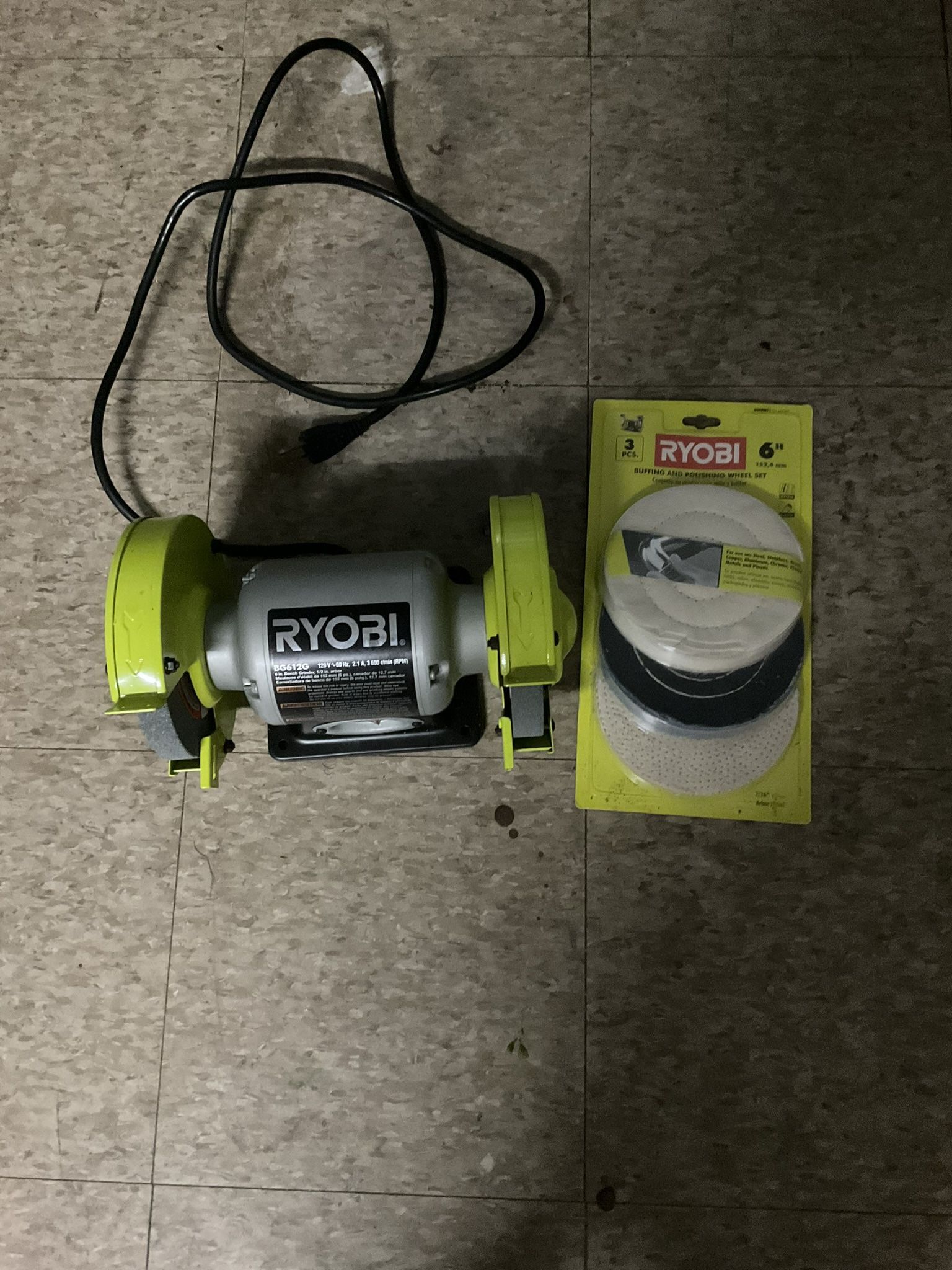 NEW 6” Ryobi Bench Grinder + Buffing and Polishing Wheel Set for Sale