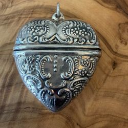 Sterling Victorian Style Heart Box Pendant 