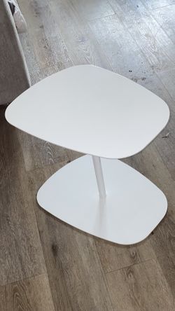 White Metal Coffee Table/End Table 