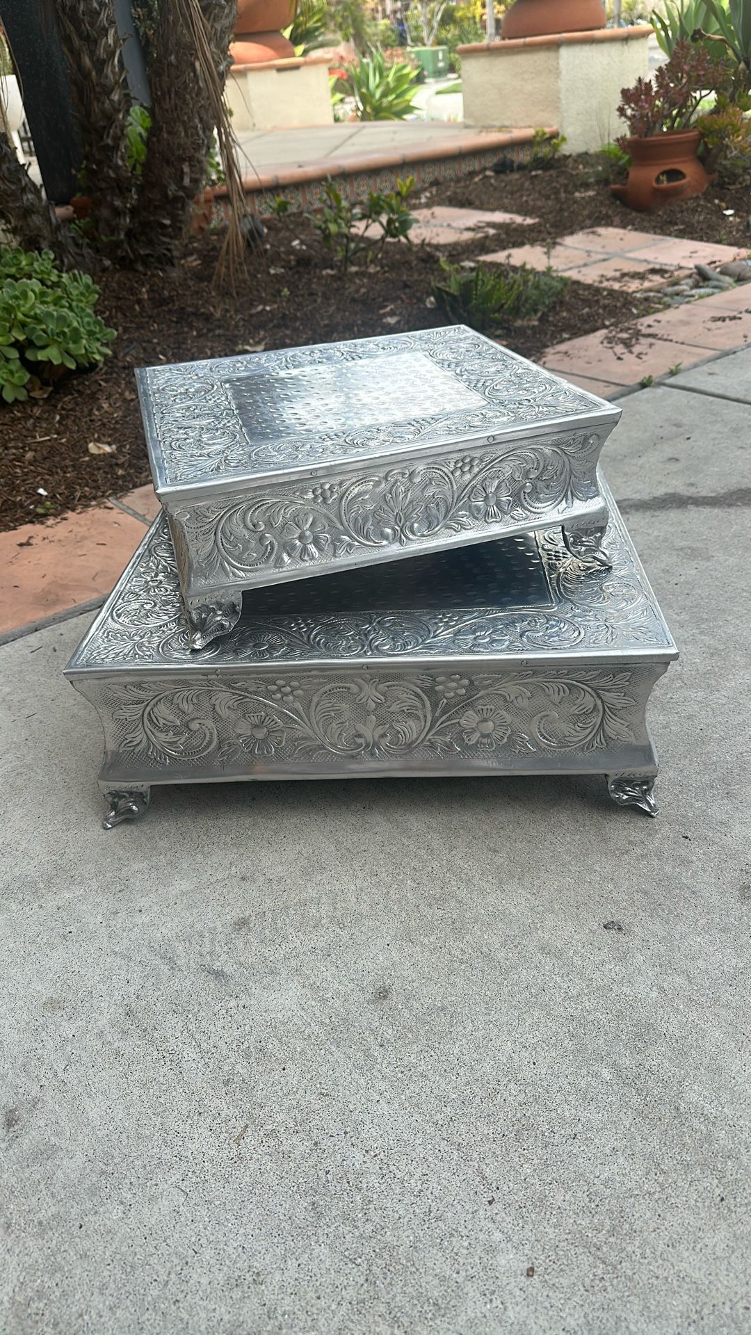 Embossed Metal Stands - Pedestals / Cake Stands