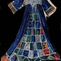 afghan traditional dress