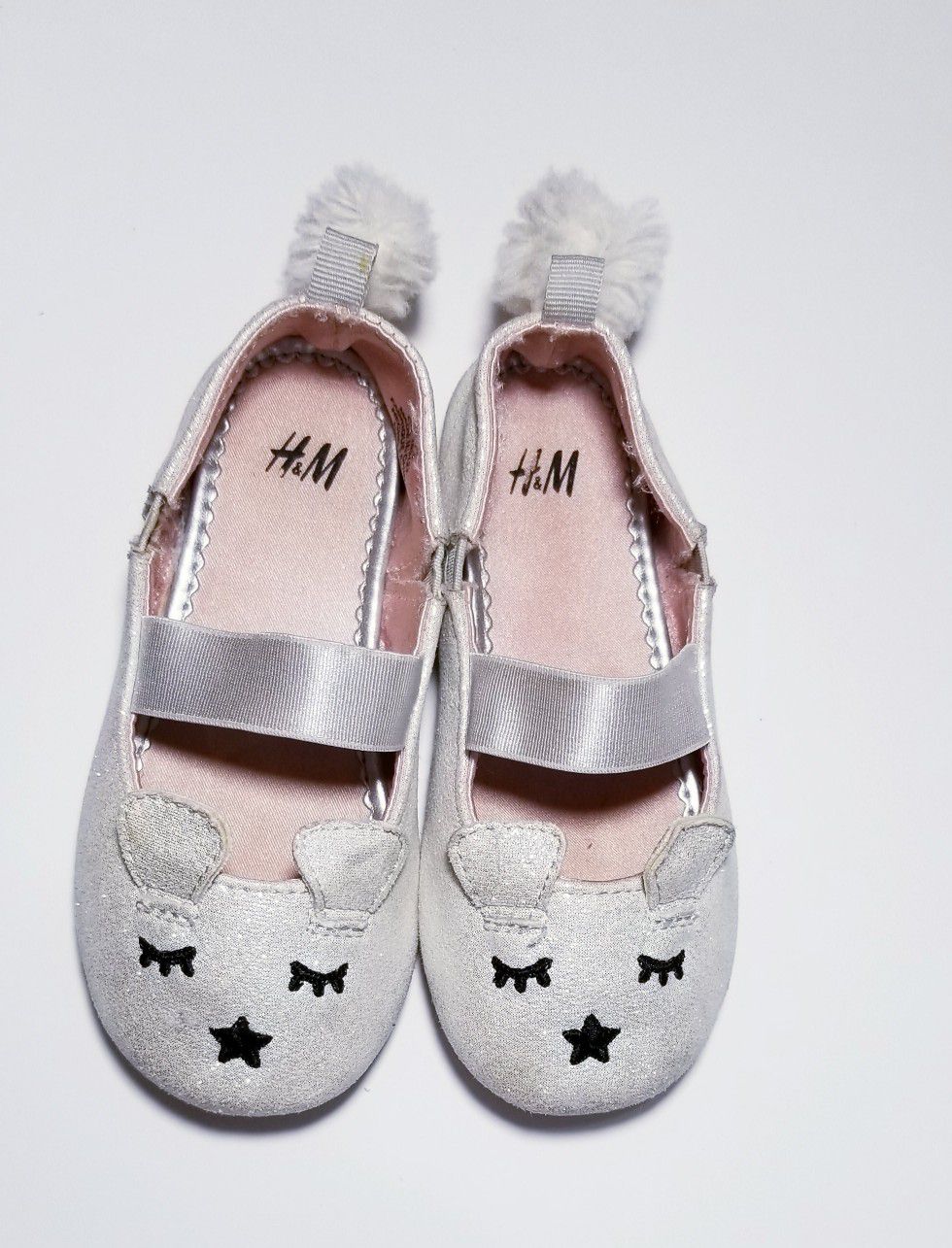 H&M Toddler Shoes Size: 7.5