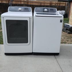 NICE SET SAMSUNG WASHER AND GAS DRYER WITH STEAM CYCLES GREAT 