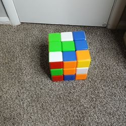 Large Rubix Cube