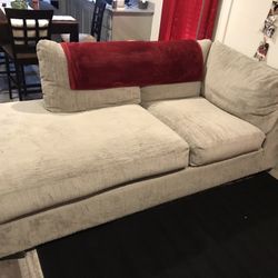 You Haul Used 50$ Couch 