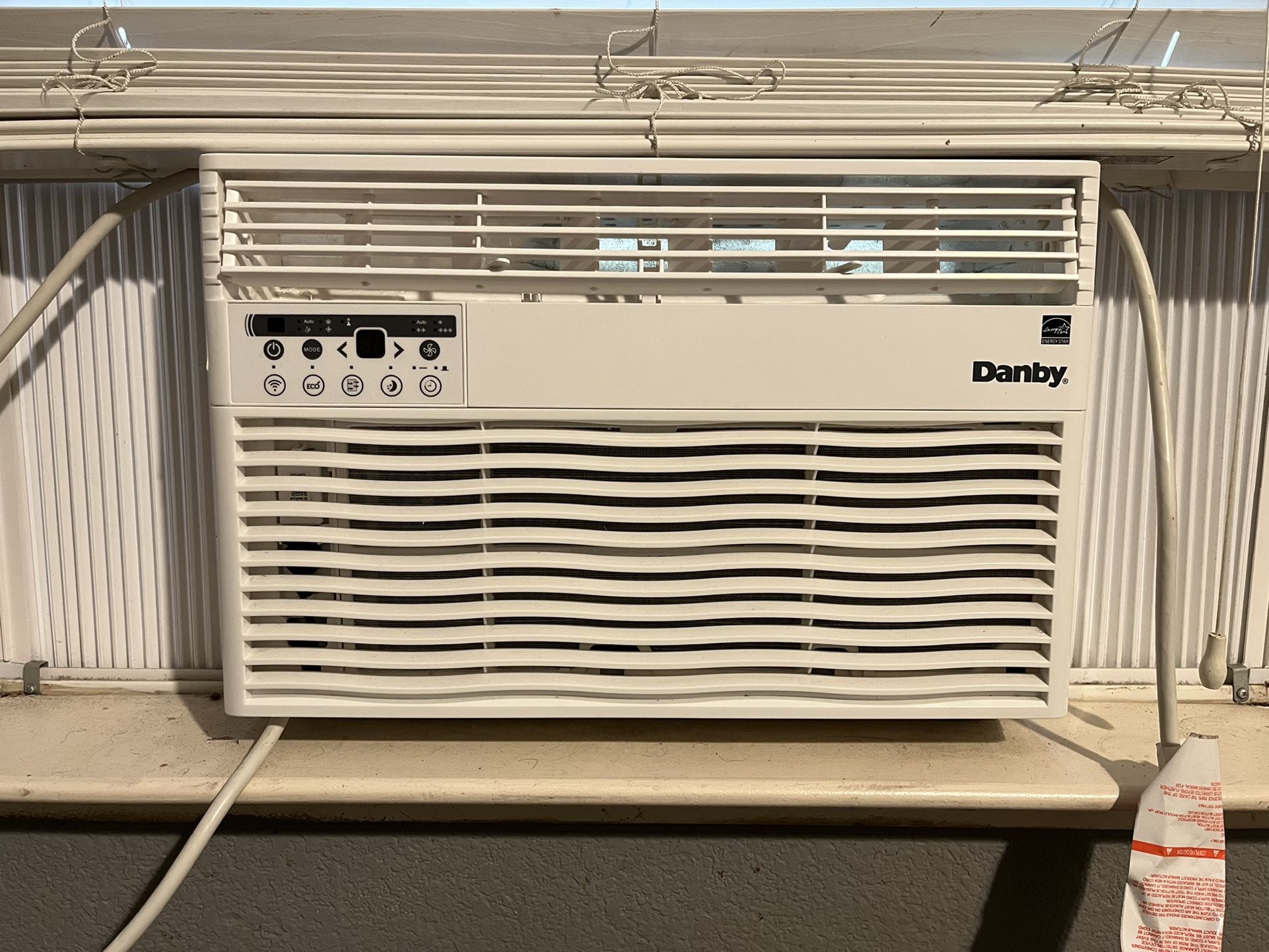Danby DAC080EB7WDB 8000 BTU Window AC in White