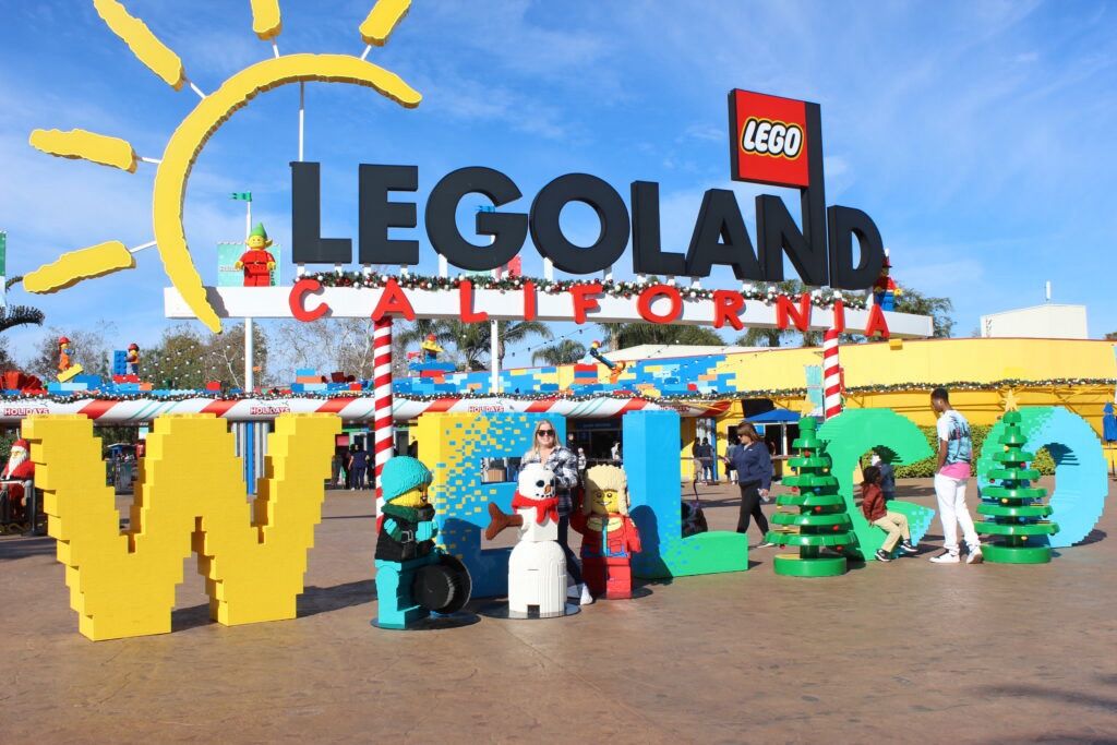 LEGOLAND TICKETS 2 DAY PASSES  ALL 3 PARKS