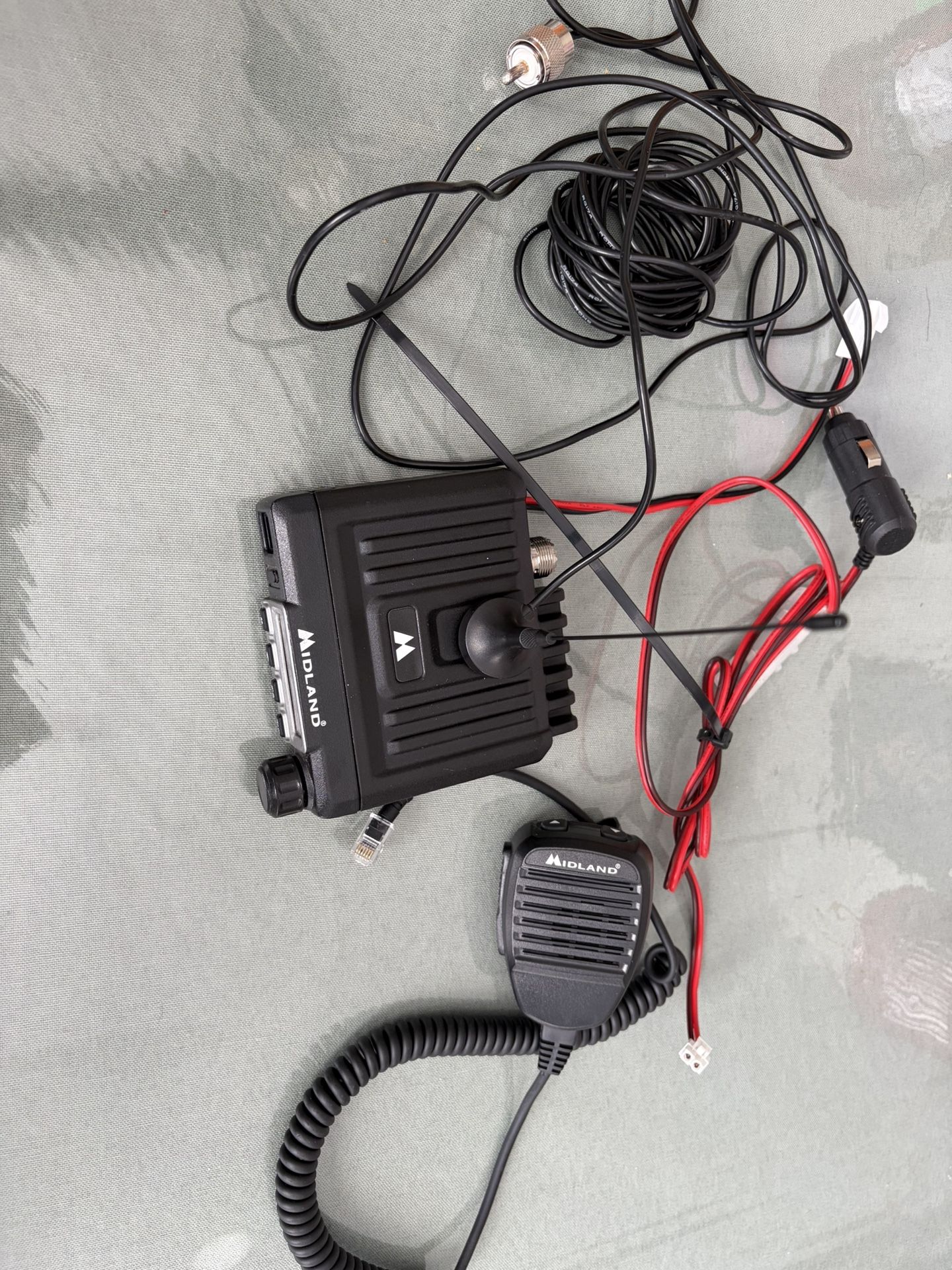 Midland MXT115 Two Way Radio 40mile radius