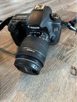 Canon EOS 60D DSLR Camera with EF-S 18-55mm Lens