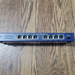 Netgear 8port Dual Speed Hub