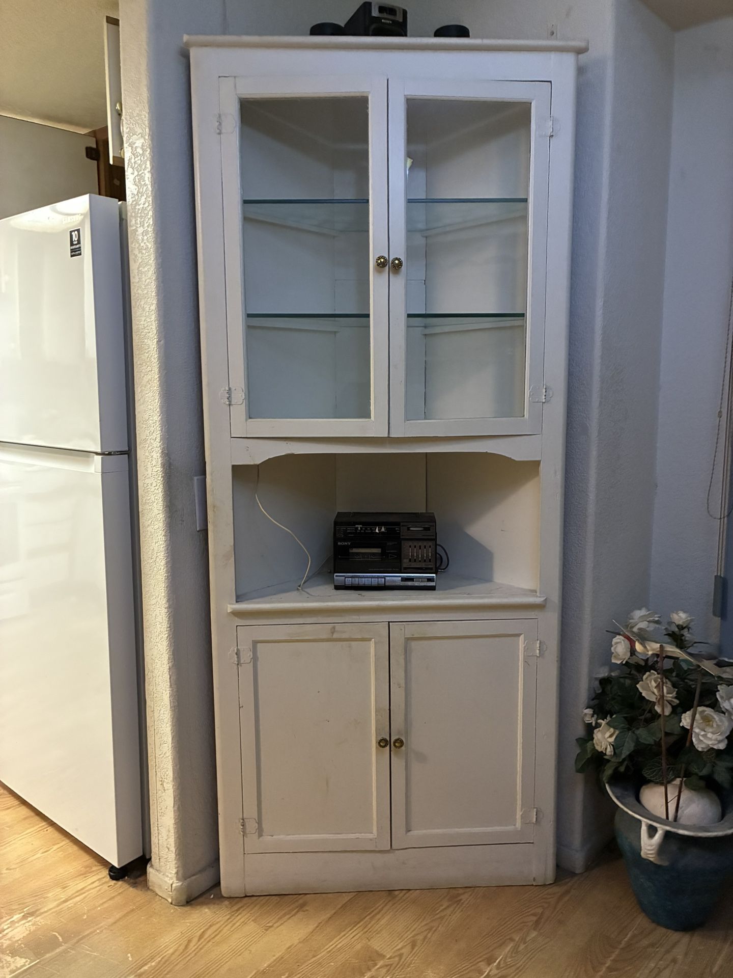 Corner Cabinet