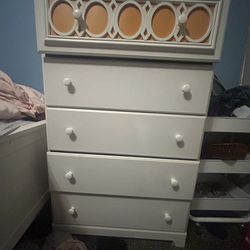 matching dresser and nightstand 