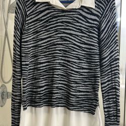 Women’s DKNYC Black Grey Stripe Long Sleeve Sweater Shirt