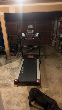 Sole F80 Treadmill