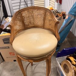 Wooden Rotating Chair Set Of Two (vintage)