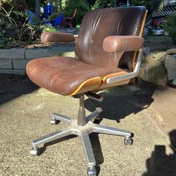 Vintage Rare Karl Dittert for Stoll Giroflex Leather/ Teak Desk Chair