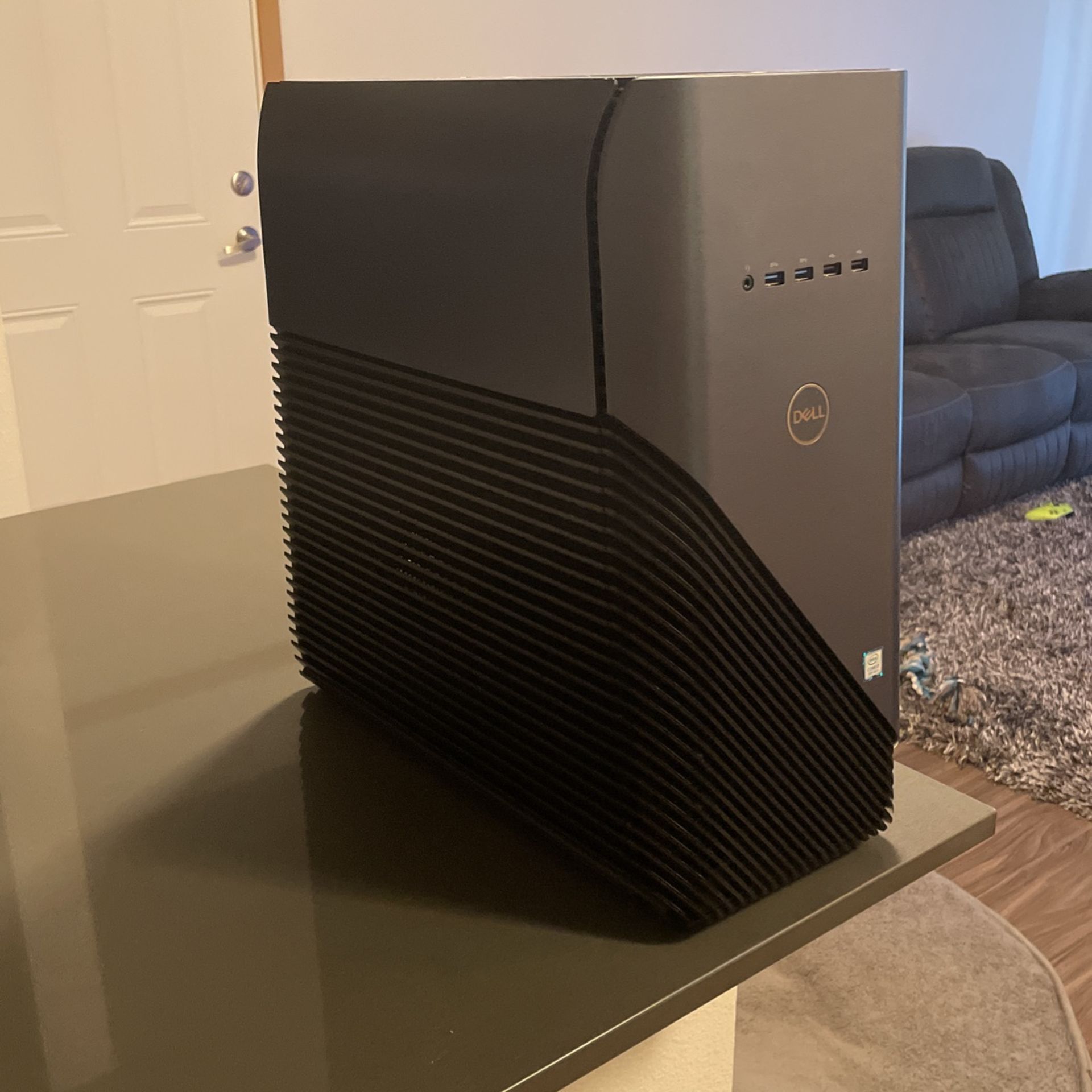 DELL Inspiron 5680 Intel® Core™