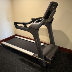 Matrix T75 XIR treadmill - excellence condition! Premium! OFFERS WELCOME!